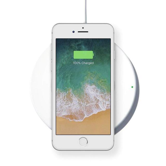 belkin 7 5w qi wireleless charging pad for iphone 8 8 plus iphone x - SW1hZ2U6MzU0NDg=