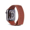 decoded 42 44mm leather magnetic traction strap for apple watch series 5 4 3 2 and 1 brown - SW1hZ2U6NTY3MTk=