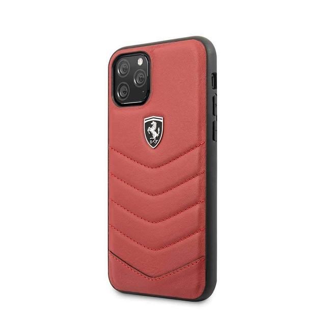 ferrari heritage quilted leather hard case iphone 11 pro red - SW1hZ2U6NDIxODE=