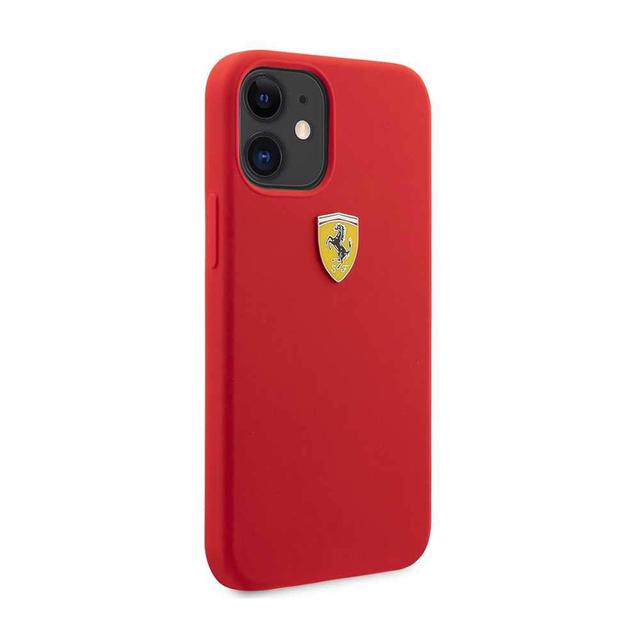 كفر Ferrari On Track Liquid Silicone Case Metal Logo for iPhone 12 Mini (5.4") - Red - SW1hZ2U6NzgyOTc=