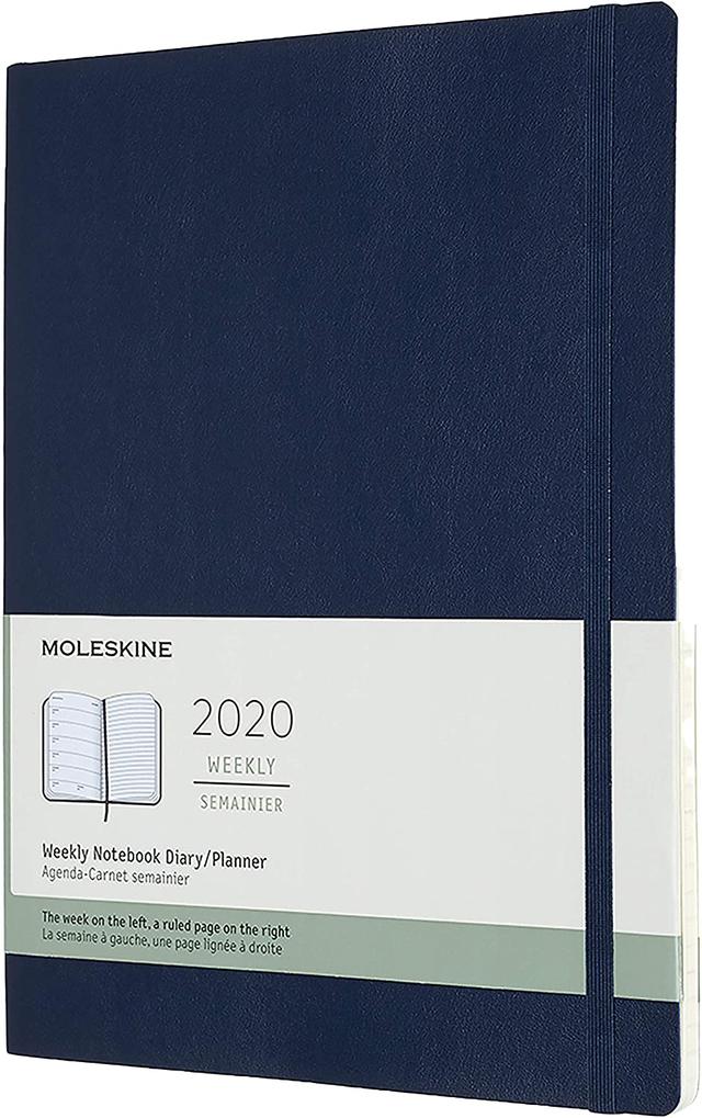 moleskine 12 months agenda weekly 2020 soft cover and elastic closure sapphire blue color extra large 19 x 25 cm 144 pages - SW1hZ2U6NTc0MDg=