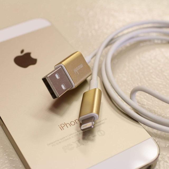 moshi usb cable 1m with lightning connector bronze gold - SW1hZ2U6MzMwNTI=