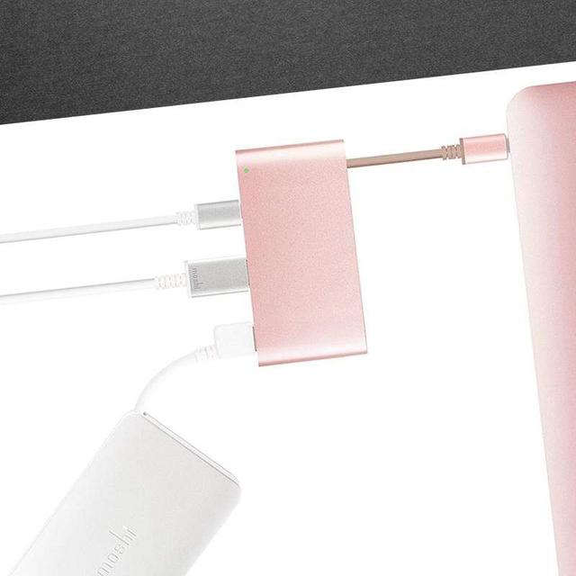 moshi usb c to multiport adapter rose gold - SW1hZ2U6MzY2MDY=