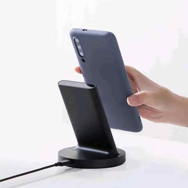 Xiaomi mi 20w wireless charging stand black - SW1hZ2U6NTI0NDc=