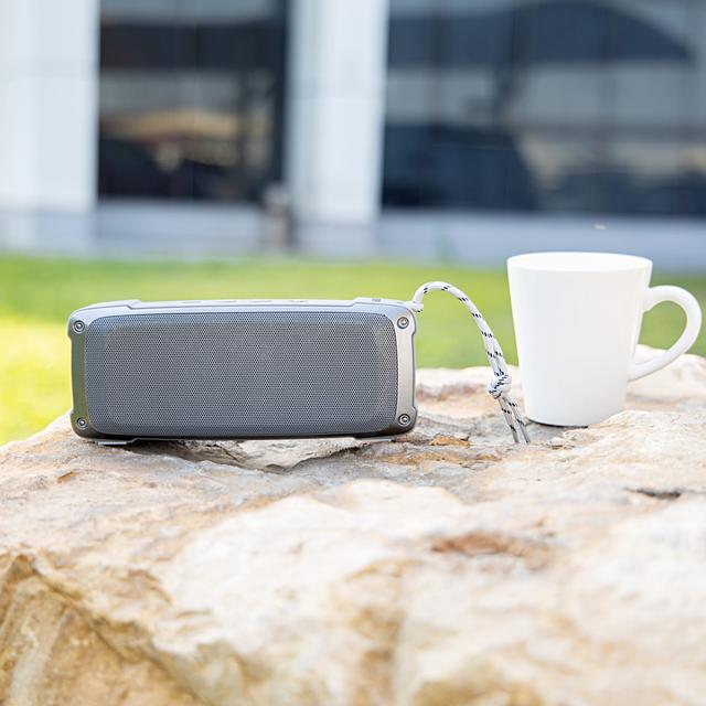 مكبرات صوت Geepas Bluetooth Rechargeable Speaker - SW1hZ2U6MTUzMTQ4