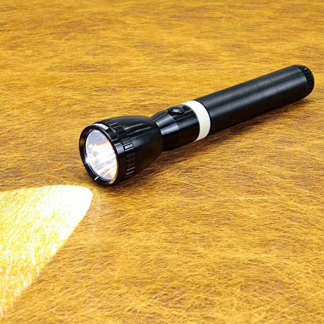 Geepas Rechargeable LED Flashlight 287mm- Hyper Bright White with 4-5 Hours Working & 2500mAh Battery - Ideal for Patrolling, Trekking, Emergency Power Cut - SW1hZ2U6MTM3Nzk3