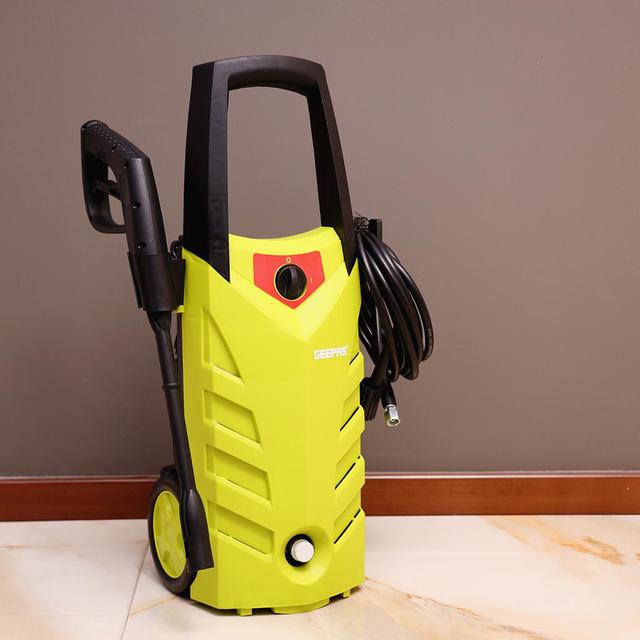 Geepas GCW19017 Pressure Car Washer - Electric Washer with Spray Gun, Hose with High/Low Pressure, Soap Bottle - Ideal for Washing Car, Bike, Floor & More - SW1hZ2U6MTM2MzY3