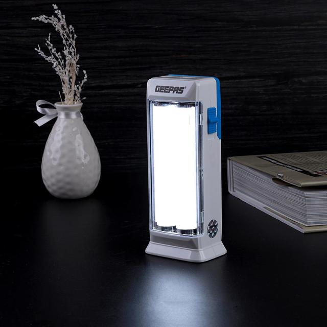 مصباح Geepas Rechargeable LED Lantern - Emergency Lantern with Portable Handle | 18 Pcs SMD 0.2W Hi-Power Luminous LEDs - SW1hZ2U6MTM2NjA3