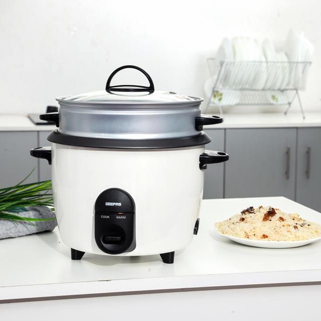 Geepas GRC35011 1.5L Automatic Rice Cooker 500W - Steam Vent Lid & Simple One Touch Operation -Make Rice, Steam Healthy Food & Vegetables - 2 Year Warranty - SW1hZ2U6MTQyNTg5