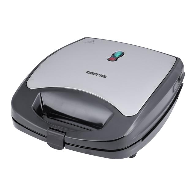 Geepas GSM5444 920W 2 Slice Sandwich Maker - Cooks Delicious Crispy Sandwiches - Cool Touch Handle, Automatic Temperature Control and Non-Stick Plate - Breakfast Sandwiches & Cheese Snack - 2 Years Warranty - SW1hZ2U6MTQ0MDI3