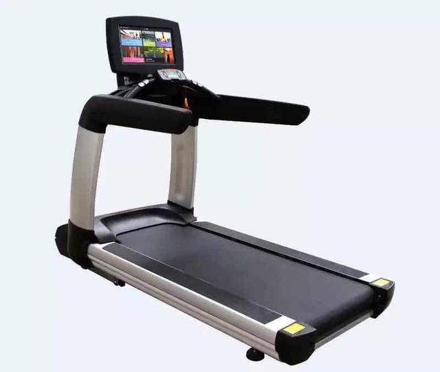 جهاز الجري  Treadmill with Touch Screen AC-TV - SW1hZ2U6MTE4MjM1