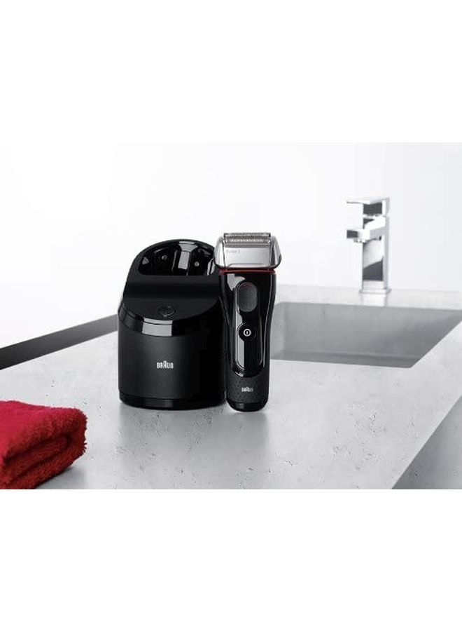 ماكينة حلاقة ( قابلة للشحن ) - اسود / فضي BRAUN -  Series 5 Electric Shaver With Cleaning Centre