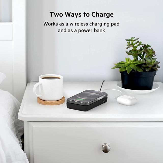 باور بانك 10000 ميللي امبير يدعم الشحن اللاسلكي Belkin Boost Charge Magnetic Portable Wireless Charger 10000mAh  - Black - SW1hZ2U6MzE4MjMw