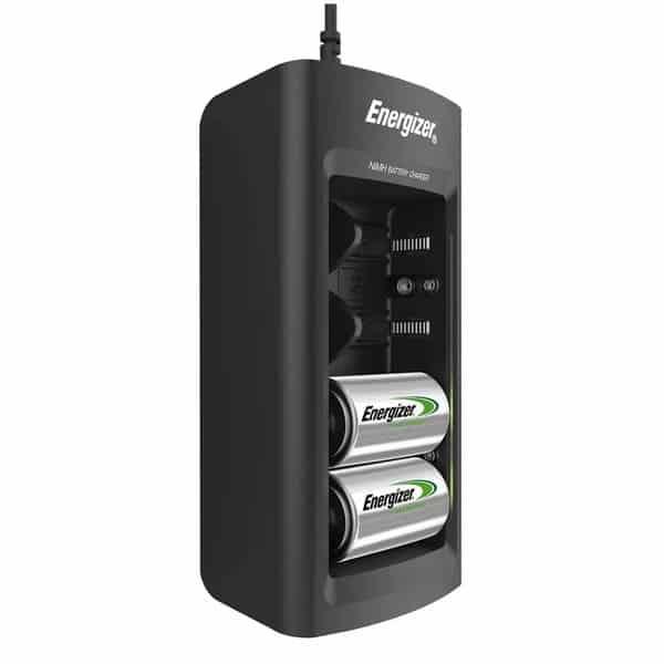 Energizer Rechargeable Battery Universal Charger - SW1hZ2U6MzIxMTk2