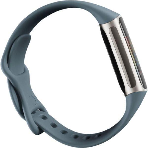 ساعة ذكية لون أزرق Fitbit Charge 5 Fitness Wristband - cG9zdDozMTczMzc=