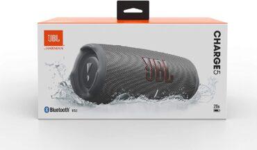 مكبر صوت لاسلكي مقاوم لون رمادي JBL Charge5 Splashproof Portable Bluetooth Speaker - JBL - 11}