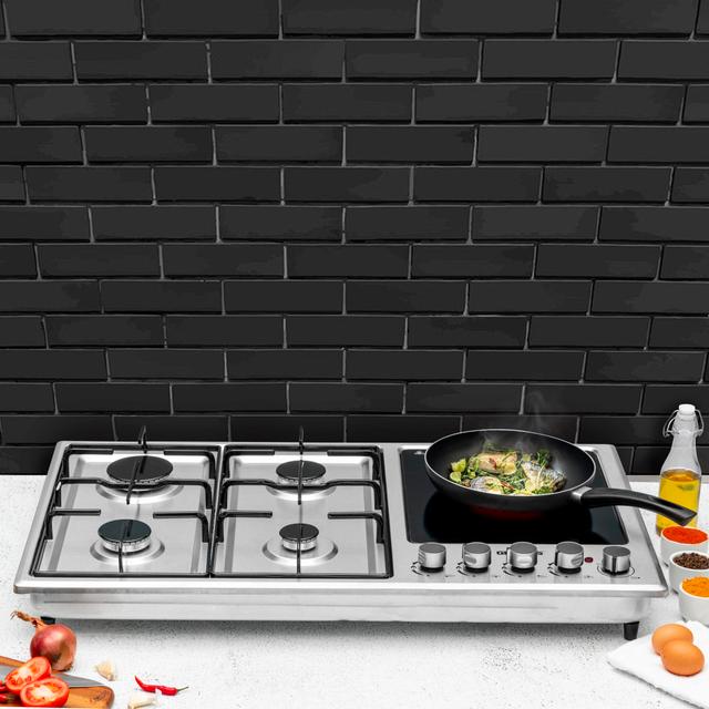 Geepas Stainless Steel Built-In Gas Electric Hot Plate Hob, GGC31036 | 4 Burners & 1 Hot Plate | LPG Gas Type & Auto Ignition System | Metal Knob | Cast Iron Pan Support - SW1hZ2U6NDI5MTE4