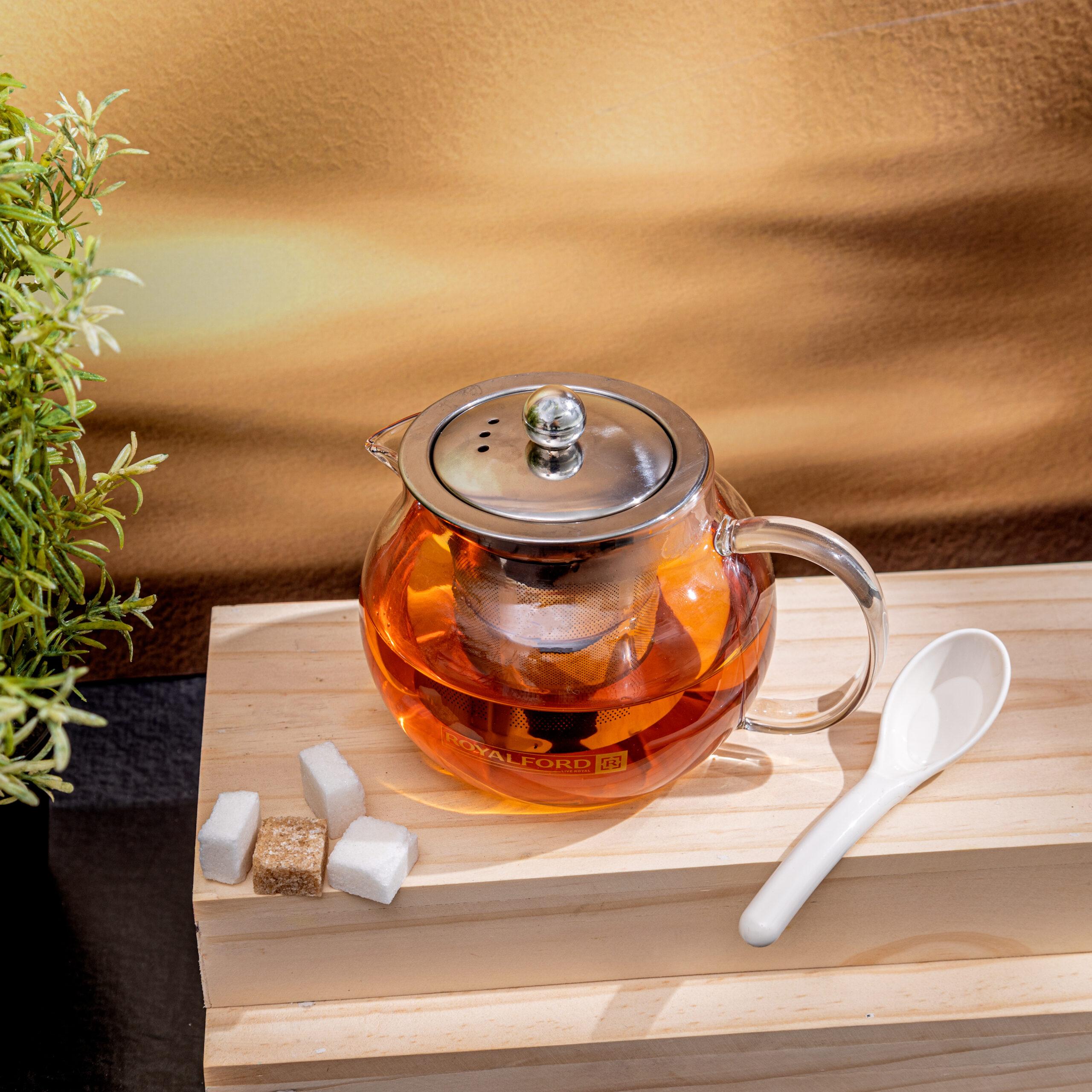 إبريق شاي زجاجي 650 مل  Royalford Glass Tea Pot - cG9zdDo0NjA0MDQ=