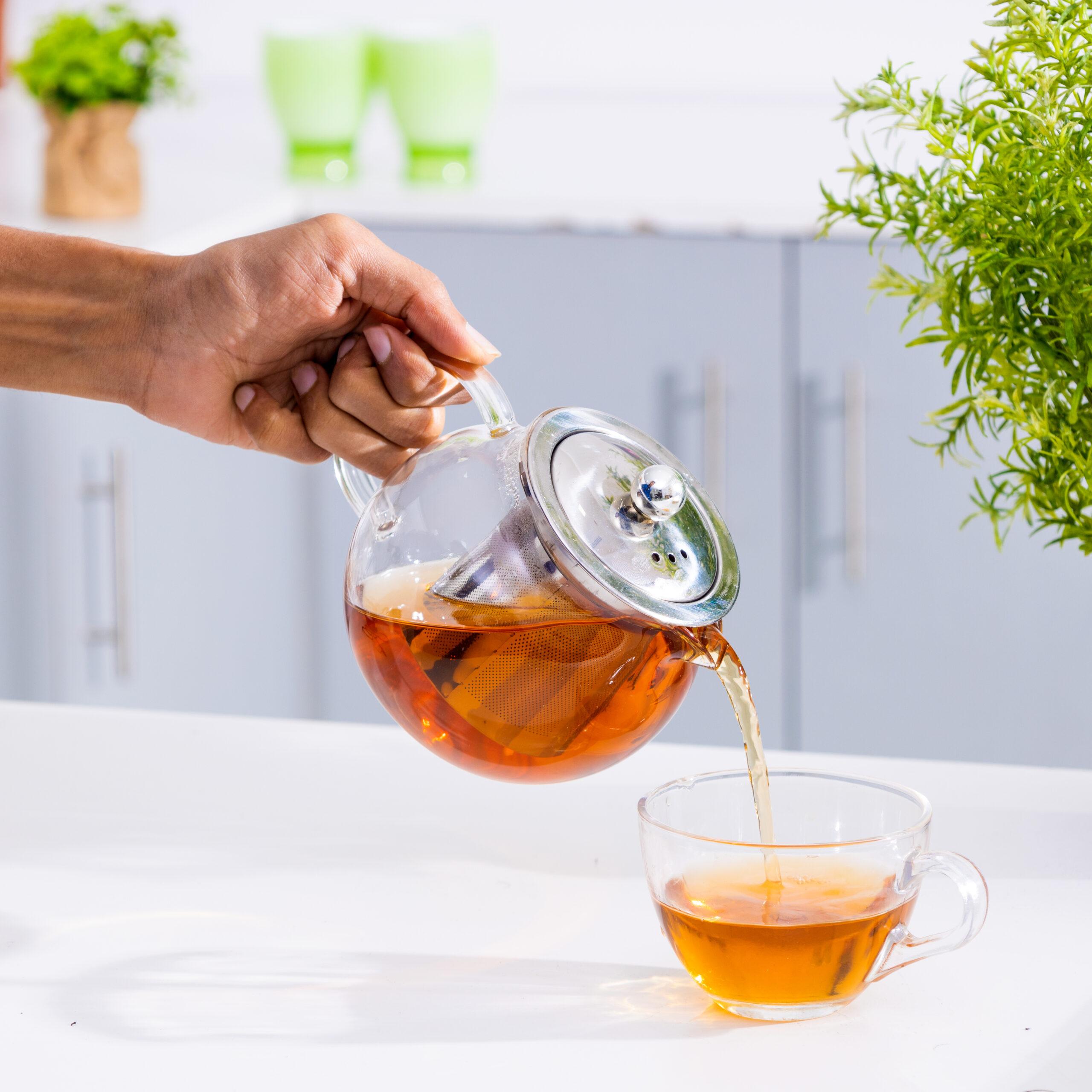 إبريق شاي زجاجي 650 مل  Royalford Glass Tea Pot - cG9zdDo0NjA0MDg=