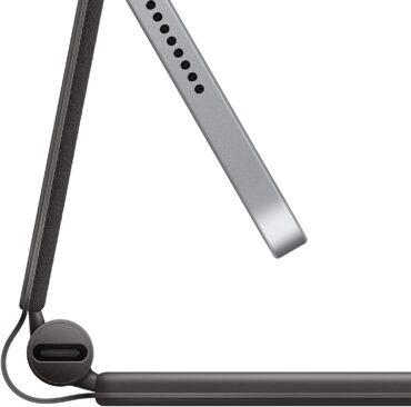 كيبورد ايباد برو 11 انش الجيل الثاني بإضاءة خلفية عربية ابل Apple  (2nd generation) 11-inch Magic Keyboard for iPad Pro 11-inch - 4}