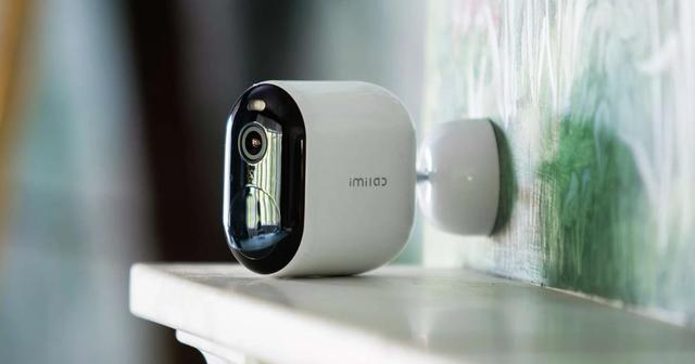 كاميرا مراقبة خارجية Mi Imilab EC4 Spotlight Battery Camera Set with Gateway بدقة 2.5k - SW1hZ2U6NTI5MzE3