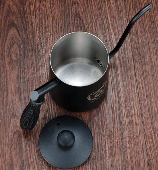 ابريق باريستا سبيس تقطير 600 مل أسود Barista Space Unique Spout Brewing Kettle - SW1hZ2U6NTcwNzQ0