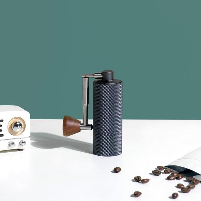 مطحنة قهوة يدوية - أسود Timemore NANO Coffee Grinder - SW1hZ2U6NTcwMzk5