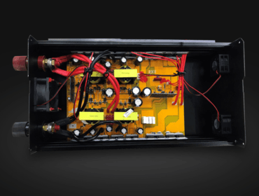 انفرتر 4500 واط محول كهرباء للسيارة مع شاشة كروني Crony Inverter with Display Screen Car Converter Adapter with 4 USB