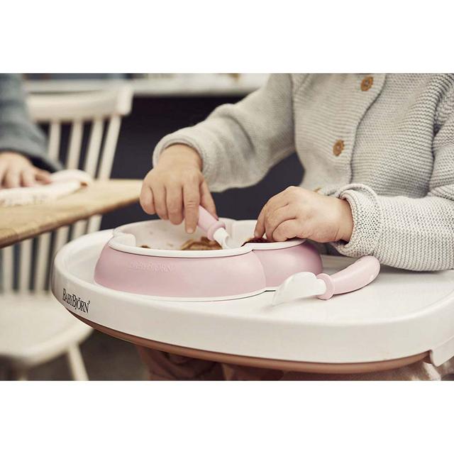 طقم ادوات مائدة للأطفال 6في1 زهري Set Baby Plate, Spoon, Fork - BABYBJORN - SW1hZ2U6NjYzNzg4