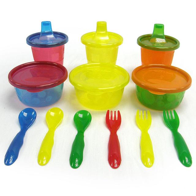 طقم أدوات مائدة للأطفال بلاستيك حزمة 16في1 Take And Toss Straw Cups & Multi-Pack Feeding Set - The First Years - SW1hZ2U6NjY3Njgw