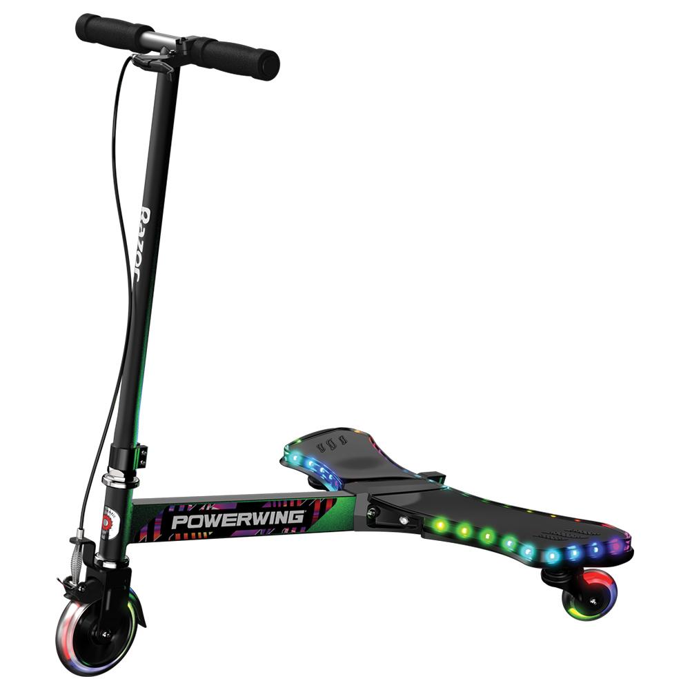 سكوتر (سكوتر ثلاثي العجلات للأطفال) مع اضاءة ليد PowerWing Lightshow Scooter – Razor