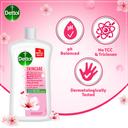 عرض صابون سائل لليدين بالورد وزهرة الساكورا 1 لتر ديتول Dettol Rose & Sakura Blossom Handwash - SW1hZ2U6OTI5MDM5