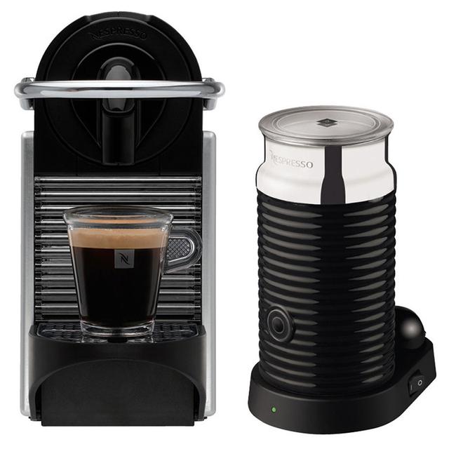 ماكينة قهوة بيكسي مع خافق حليب 0.7لتر تيتان نسبريسو NESPRESSO Pixie Bundle Coffee Machine - SW1hZ2U6OTQzNTg1
