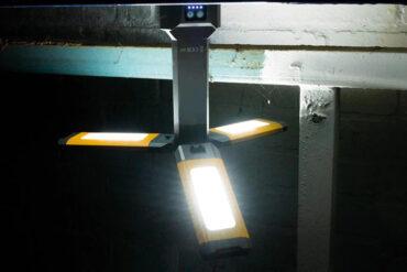 كشاف ليد خارجي صنارة للرحلات قابل للشحن Crony VIP-12 Outdoor multi-function lamp