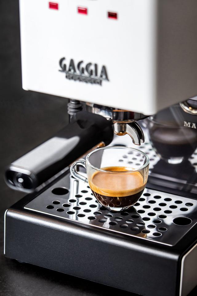 Gaggia Classic Evo 2023 Espresso Machine Made In Italy - SW1hZ2U6MTQ3NDgxNA==