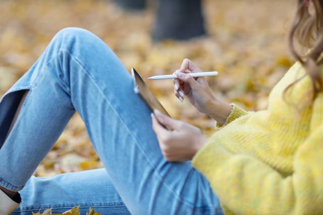 Powerology 1.5mm Tip Smart Apple iPad Pencil - White - 328829