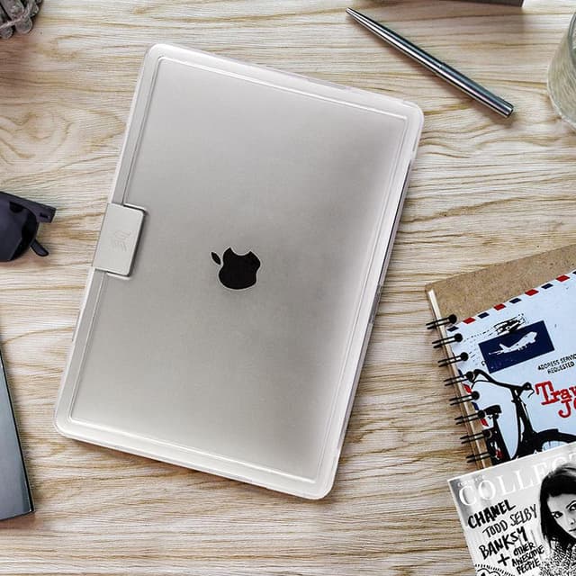 Order STM Hynt Sturdy Sophisticated Case Touchbar Clear for