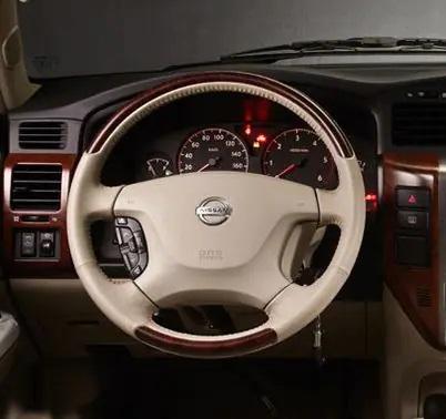 Beige Steering Wheel with Shiny Brown Wood Super Safari Nissan Patrol Y61 VTC GU - SW1hZ2U6MTY3MTQ2NA==
