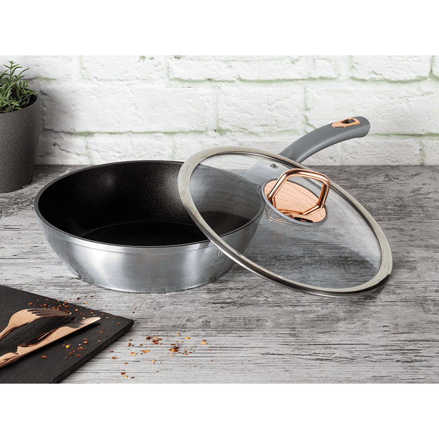 Set de 2 Poêles à Frire Induction 22-26 cm Aluminium, Antiadhésif Set de 2 Poêles à Frire Induction 22-26 cm Aluminium, Antiadhésif